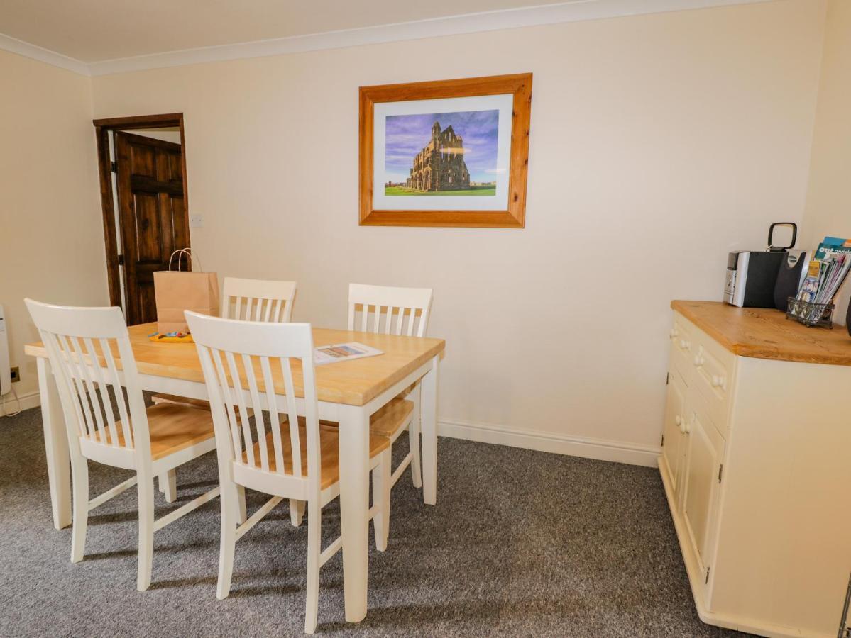 Raygill Cottage Уитби Екстериор снимка